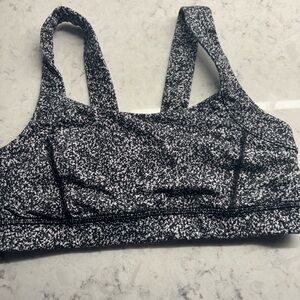 Lululemon Bra (rare print)